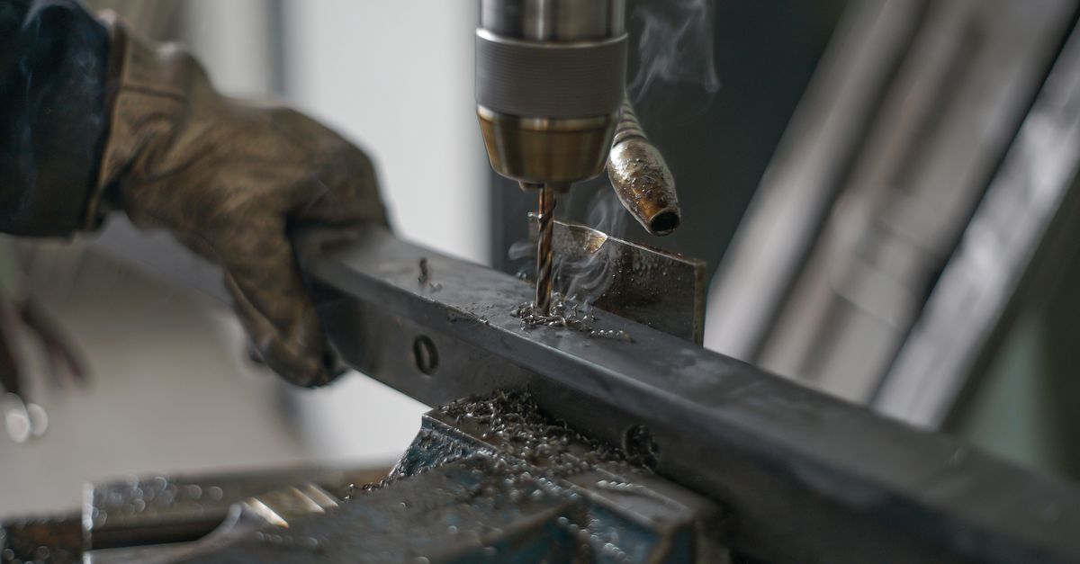Custom Metal Cutting for Sustainable Manufacturing Practices in Perth