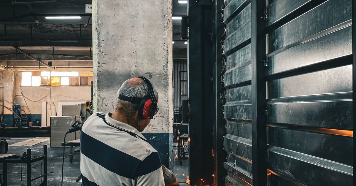 Enhancing Structural Integrity with Custom Metal Fabrication Techniques